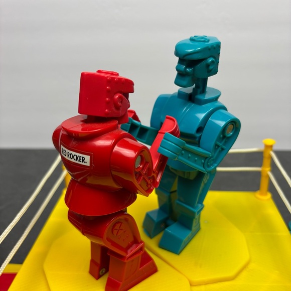 Rockem Sockem Robots 2014 Toy Kids Game Play - Picture 3 of 4